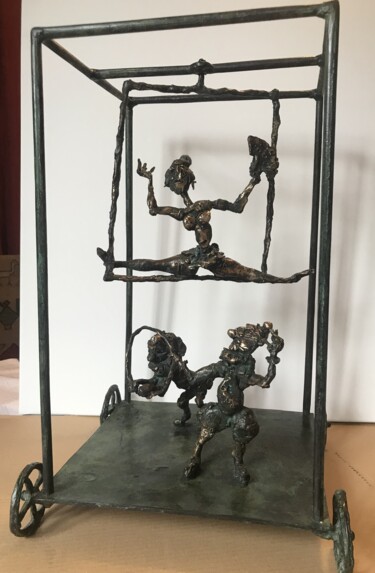 Sculpture intitulée "Traveling circus" par Erno Toth, Œuvre d'art originale, Bronze