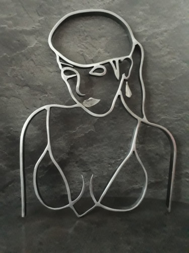 Sculpture titled "Isabella" by Alain Tourette, Original Artwork, Metals