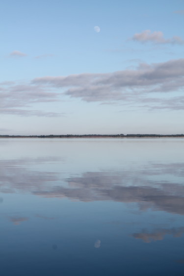 Photographie intitulée "Entre ciel et mer" par Elisabeth Feixes-Troin, Œuvre d'art originale