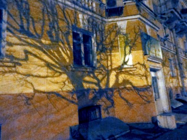 Фотография под названием "Тени в городе" - Наталья Трошина, Подлинное произведение искусства, Манипулированная фотография