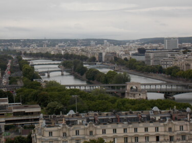 Fotografía titulada "View of the Seine f…" por Troy Wilson-Ripsom, Obra de arte original, Fotografía digital