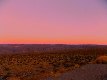 Arte digital titulada "Pink Desert Sky" por Troy Wilson-Ripsom, Obra de arte original, Fotografía manipulada
