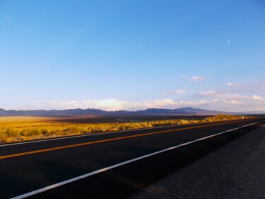 Photographie intitulée "Desert Highway Pano…" par Troy Wilson-Ripsom, Œuvre d'art originale, Photographie numérique