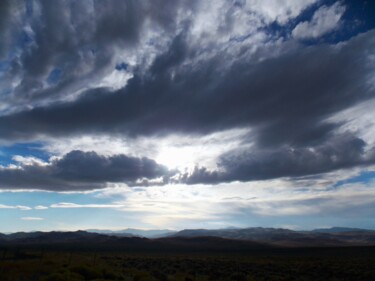 Фотография под названием "Storm Clouds Over t…" - Troy Wilson-Ripsom, Подлинное произведение искусства, Цифровая фотография
