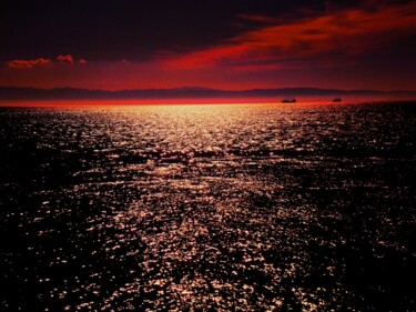 Цифровое искусство под названием "Red Skies" - Troy Wilson-Ripsom, Подлинное произведение искусства, Манипулированная фотогр…