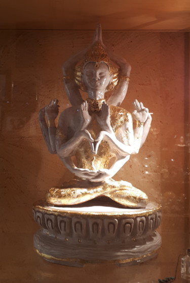 Scultura intitolato "Boddhisatva Namasan…" da Tsoukiho, Opera d'arte originale, Ceramica