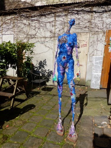 Sculpture titled "Elanbleu" by Marie Tucat, Original Artwork, Plastic
