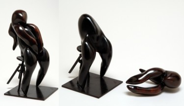 Sculpture titled "J'ose Pas" by Turzo, Original Artwork, Metals
