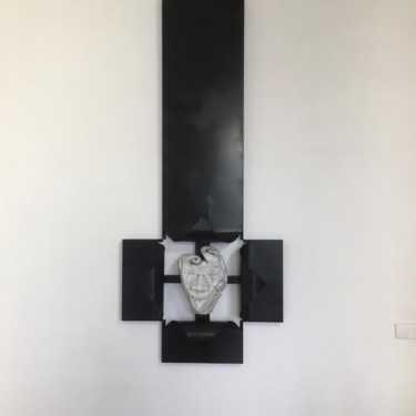 Skulptur mit dem Titel "Realta’ o superstiz…" von Umberto Vaschetto, Original-Kunstwerk, Edelstahl