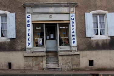 Photography titled "Abandoned Shops XXX" by Ulli Heupel, Original Artwork