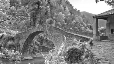 Fotografía titulada "Ponte del Diavolo i…" por Ivan Venerucci, Obra de arte original