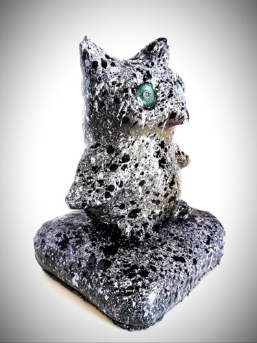 Скульптура под названием "BABY UNICOWL" - Ulysse Baldasseroni (UTCHEN), Подлинное произведение искусства, Полимерная глина