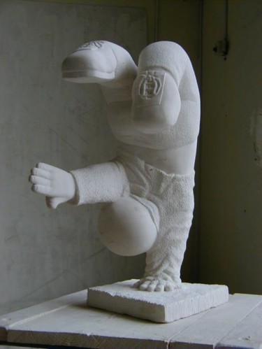 Sculpture titled "équilibriste 1" by Umo, Original Artwork, Stone