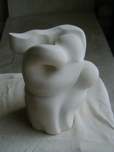 Sculpture titled "combattant 2" by Umo, Original Artwork, Stone