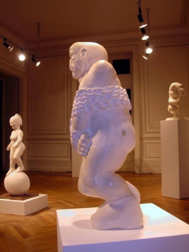 Sculpture intitulée "expos bressuire" par Umo, Œuvre d'art originale, Pierre