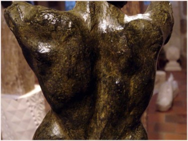 Sculpture intitulée "Atémis" par Umo, Œuvre d'art originale, Autre