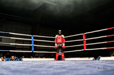 Photography titled "Boxeur face à lui-m…" by Farouk Ferrah, Original Artwork, Digital Photography