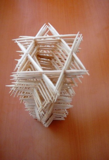 "üçgen harmoni-4" başlıklı Heykel İSmail Üner tarafından, Orijinal sanat