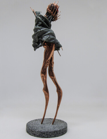 Escultura intitulada ""Thorns"" por Iurii Gutsuliak (Yura Ghutzuliak), Obras de arte originais, Moldagem