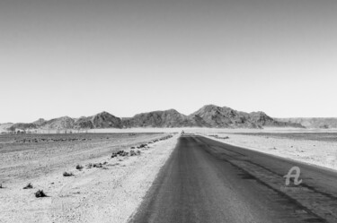 Photography titled "Namib Desert-0998-SW" by Uwe Bauch, Original Artwork, Digital Photography