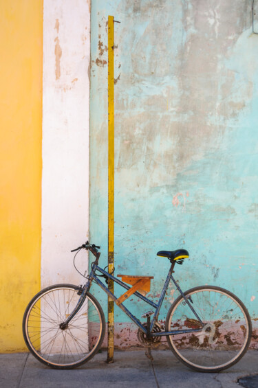 Photographie intitulée "Fahrrad-2046" par Uwe Bauch, Œuvre d'art originale, Photographie numérique