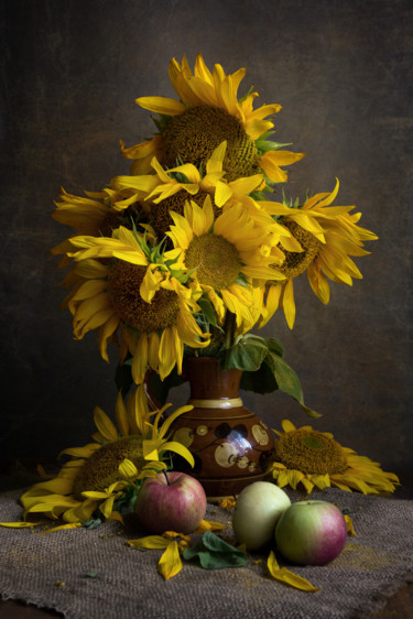 Photographie intitulée "August" par Vadim Fedotov, Œuvre d'art originale, Photographie numérique