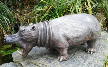 Γλυπτική με τίτλο "L' hippopotame" από Valerie Perron, Αυθεντικά έργα τέχνης, Πηλός