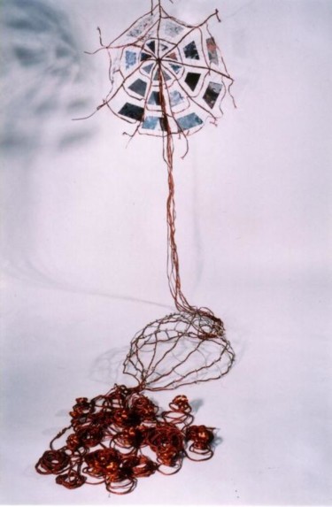 Sculpture titled "Parafleur" by Entournilleuse, Original Artwork, Metals