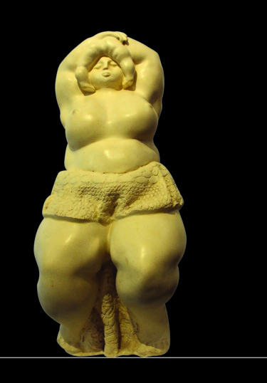 Скульптура под названием "Woman with child" - Valentina Brusilovskaya, Подлинное произведение искусства, Камень