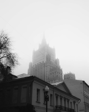 Фотография под названием "Скрылось в тумане" - Valeria Nikitina, Подлинное произведение искусства, Цифровая фотография