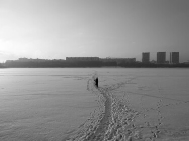 Fotografie getiteld "Человек на льду" door Valeria Nikitina, Origineel Kunstwerk, Digitale fotografie