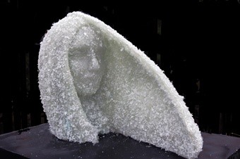 Sculpture titled "Neve" by Valeria Ferrero, Original Artwork, Mixed Media