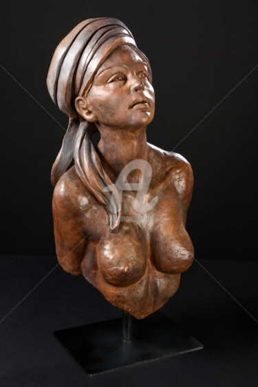 Sculpture titled "gaia.." by Valerie Barrault, Original Artwork, Ceramics