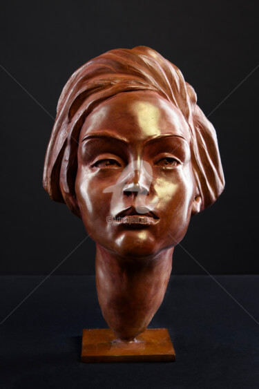 Sculptuur getiteld "Bronze Intempor'elle" door Valerie Barrault, Origineel Kunstwerk, Bronzen