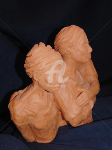 Sculpture titled "femmes-de-la-famill…" by Valerie Barrault, Original Artwork, Ceramics