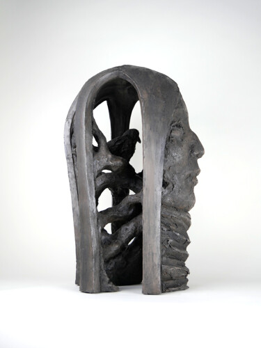 Skulptur mit dem Titel "Corneille" von Valérie Moreau (VALEM), Original-Kunstwerk, Terra cotta