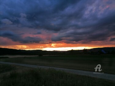 Photography titled "Coucher de soleil,…" by Valérie Schuler, Original Artwork, Digital Photography