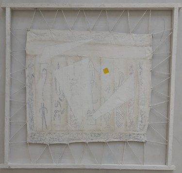 「petit carré jaune #9」というタイトルの絵画 Valérie Thévenotによって, オリジナルのアートワーク, アクリル