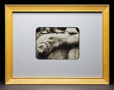 Photography titled "Fragment der Statue…" by Valerius Geng, Original Artwork, Analog photography Mounted on Cardboard