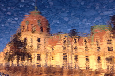 Photographie intitulée "Reflet du Négresco." par Valery Trillaud, Œuvre d'art originale