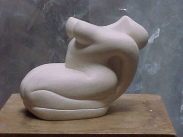 Sculpture intitulée "l'Offrande" par Valja, Œuvre d'art originale, Pierre