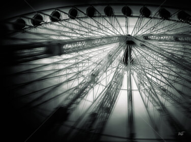 Фотография под названием "" Grand Roue "" - Valy, Подлинное произведение искусства