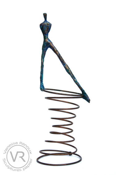 Sculpture intitulée "Spirale de liberté" par Vanessa Renoux, Œuvre d'art originale, Papier