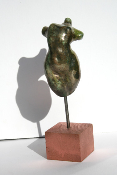 Escultura titulada "Buste de Déesse en…" por Vanessa Renoux, Obra de arte original, Cerámica