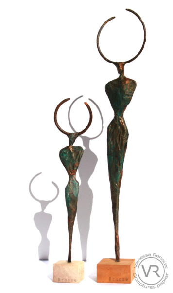 Skulptur mit dem Titel "Statues longilignes…" von Vanessa Renoux, Original-Kunstwerk, Gemischte Medien
