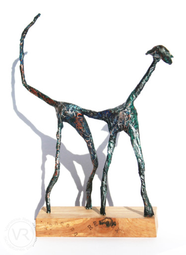 Skulptur mit dem Titel "Chien en papier-bro…" von Vanessa Renoux, Original-Kunstwerk, Holz