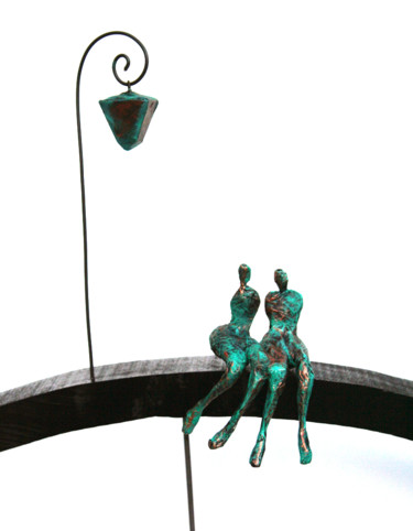 Escultura intitulada "Le Pont des Amours" por Vanessa Renoux, Obras de arte originais, Papel machê