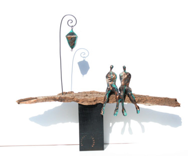 Escultura intitulada "Pont des Amours, su…" por Vanessa Renoux, Obras de arte originais, Papel