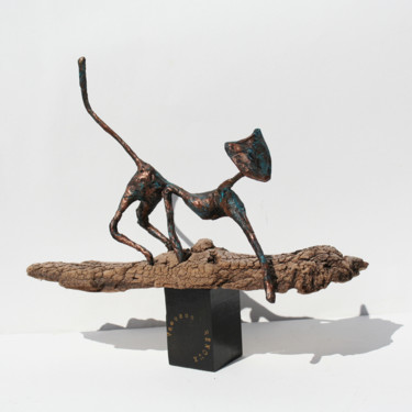 Sculpture intitulée "Chat explorateur, e…" par Vanessa Renoux, Œuvre d'art originale, Bois
