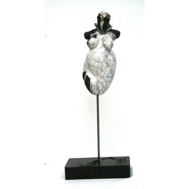 Скульптура под названием "Grande déesse en ra…" - Vanessa Renoux, Подлинное произведение искусства, Керамика